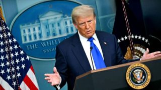 ترامب يتوعد بقصف إيران مجددا إذا واصلت تخصيب اليورانيوم